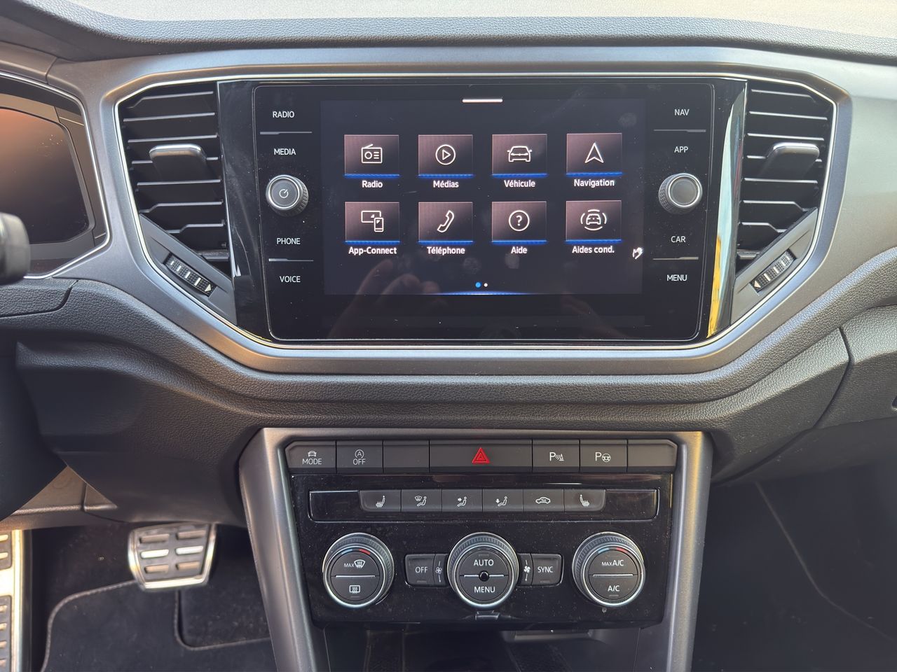 Volkswagen T-Roc R-Line 1.5 TSI 110kW (150CV) Cabrio - Foto 2