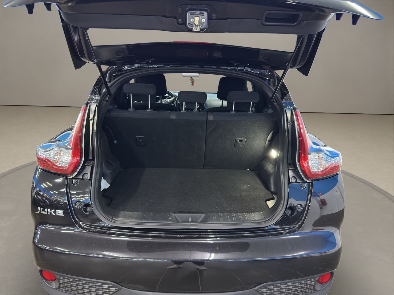 Nissan Juke . - Foto 2