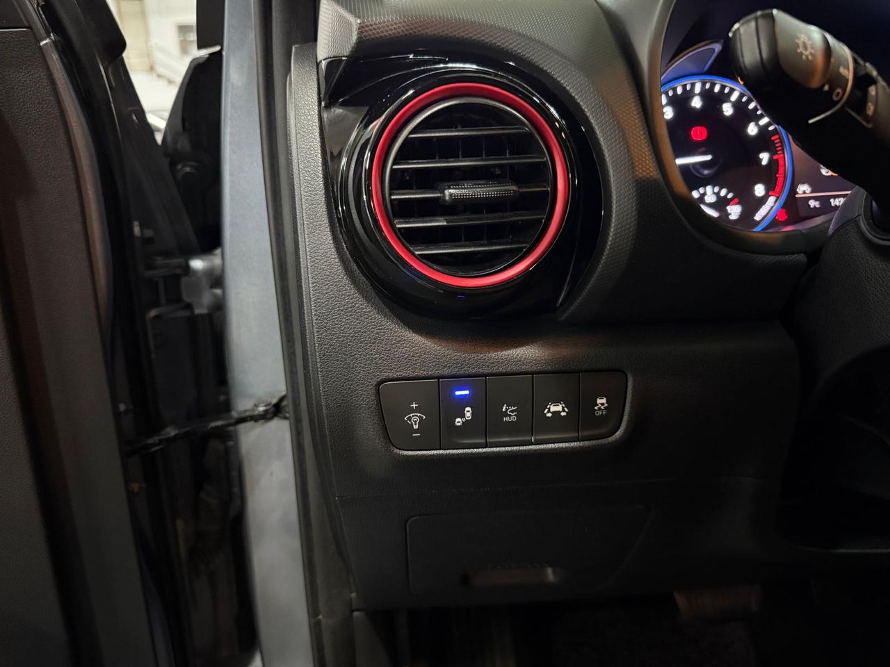 Hyundai Kona 1.6 TGDI Style Sky Red 4x4 DT - Foto 2