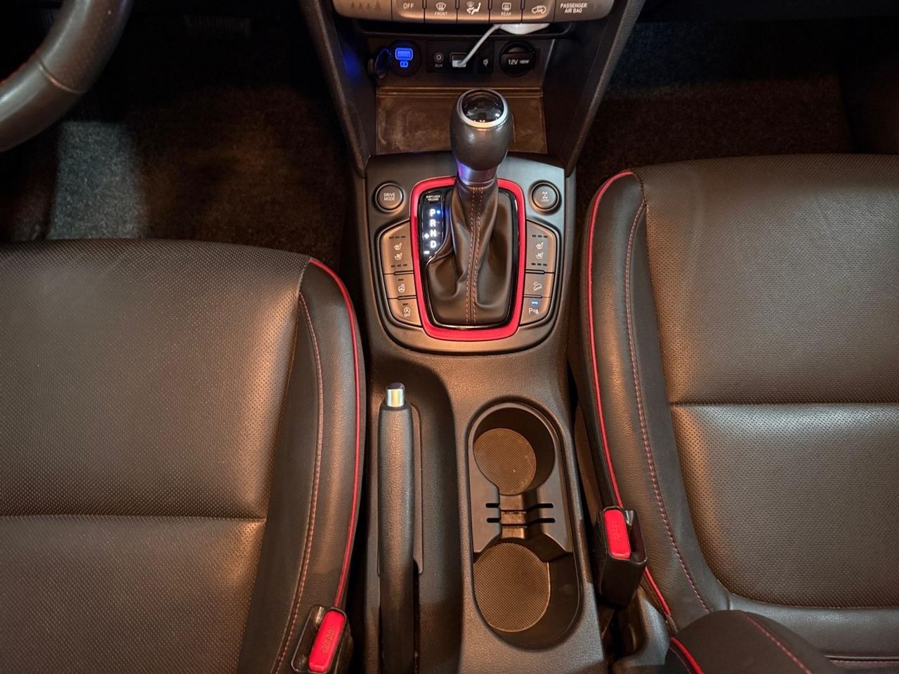 Hyundai Kona 1.6 TGDI Style Sky Red 4x4 DT - Foto 2