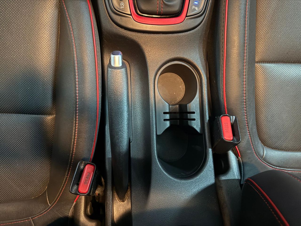 Hyundai Kona 1.6 TGDI Style Sky Red 4x4 DT - Foto 2