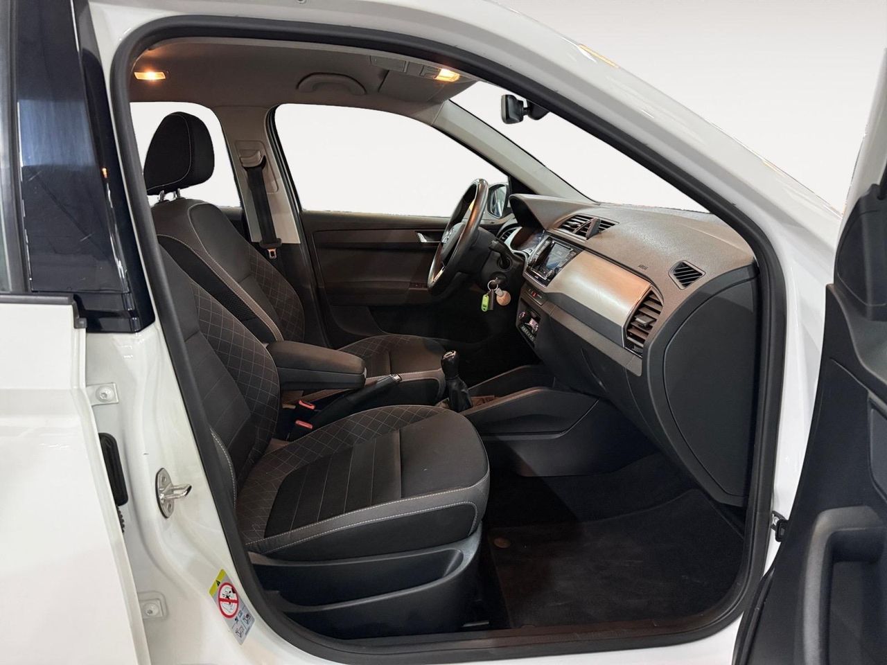 Skoda Fabia 1.0 MPI 55KW (75cv) Like - Foto 2