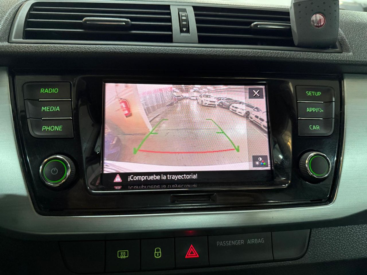 Skoda Fabia 1.0 MPI 55KW (75cv) Like - Foto 2