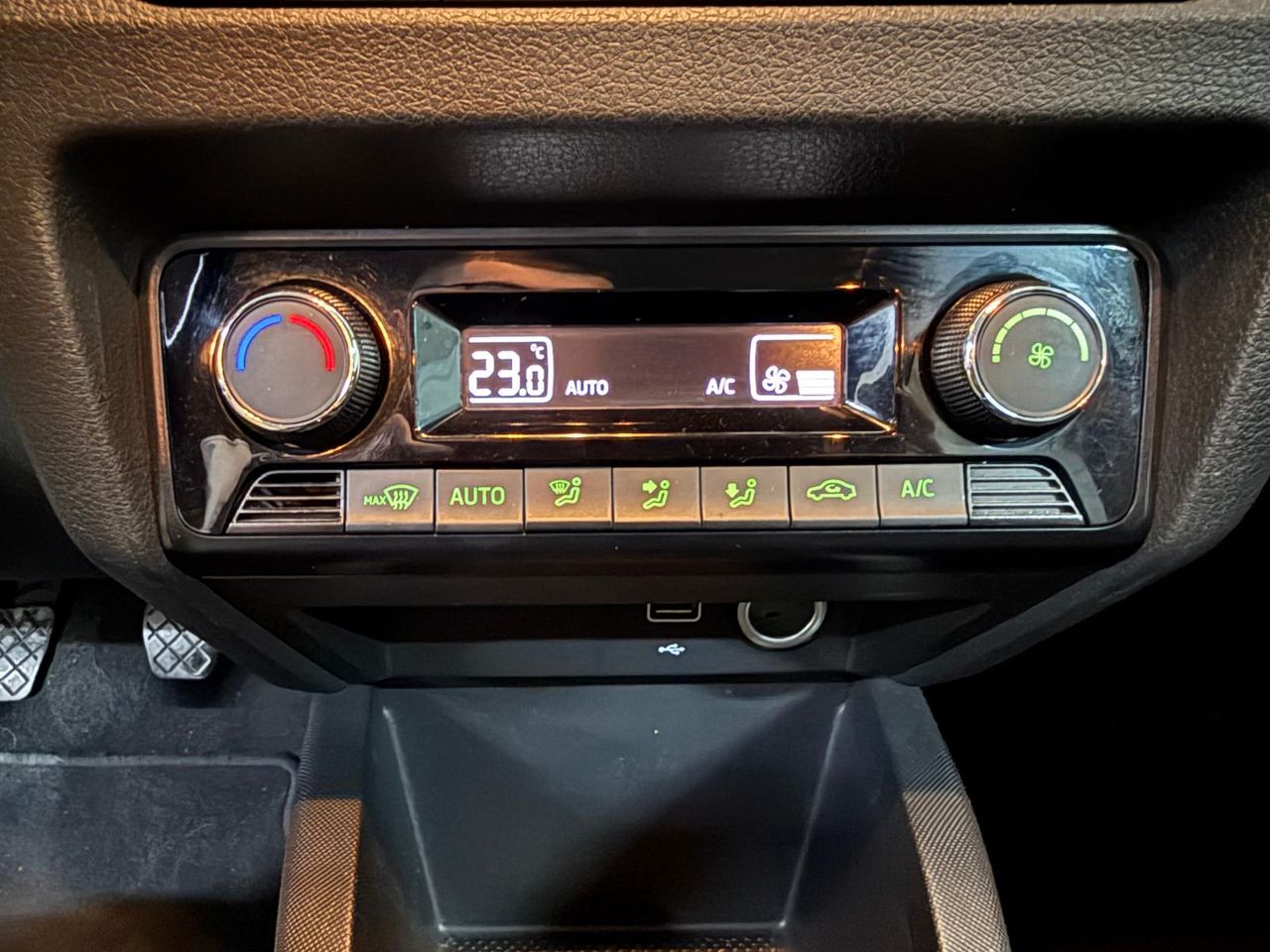 Skoda Fabia 1.0 MPI 55KW (75cv) Like - Foto 2