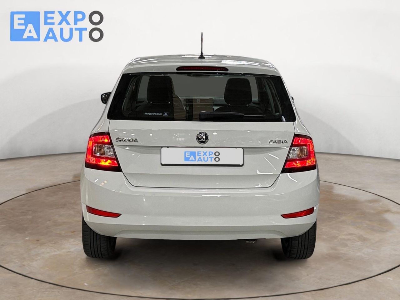 Skoda Fabia 1.0 MPI 55KW (75cv) Like - Foto 2