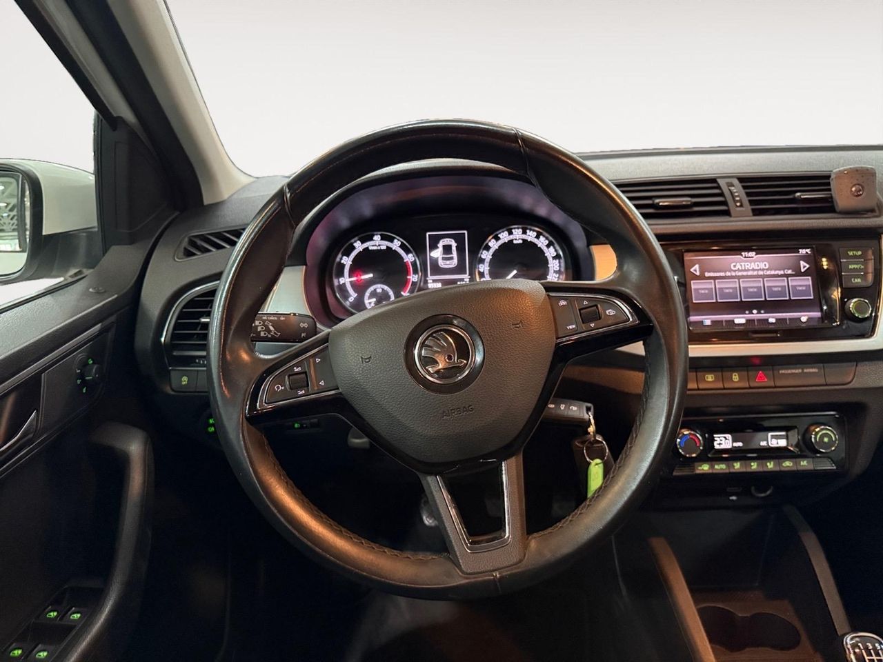 Skoda Fabia 1.0 MPI 55KW (75cv) Like - Foto 2