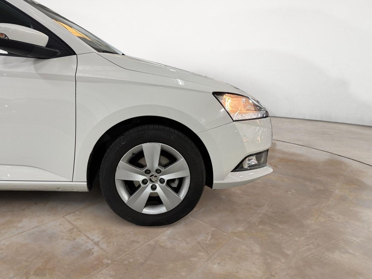 Skoda Fabia 1.0 MPI 55KW (75cv) Like - Foto 2