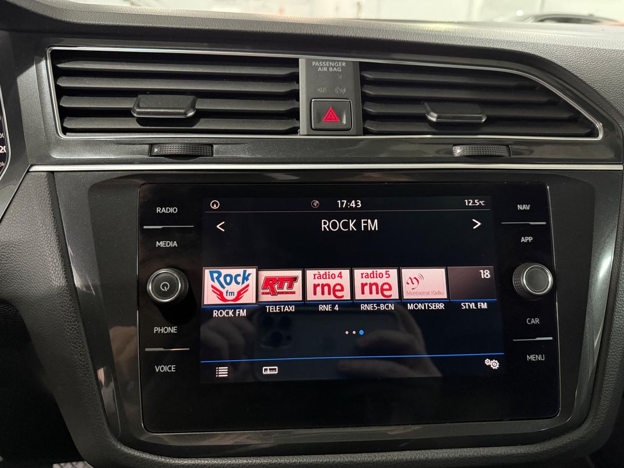 Volkswagen Tiguan Sport 2.0 TDI 110kW(150CV) BMT DSG - Foto 2