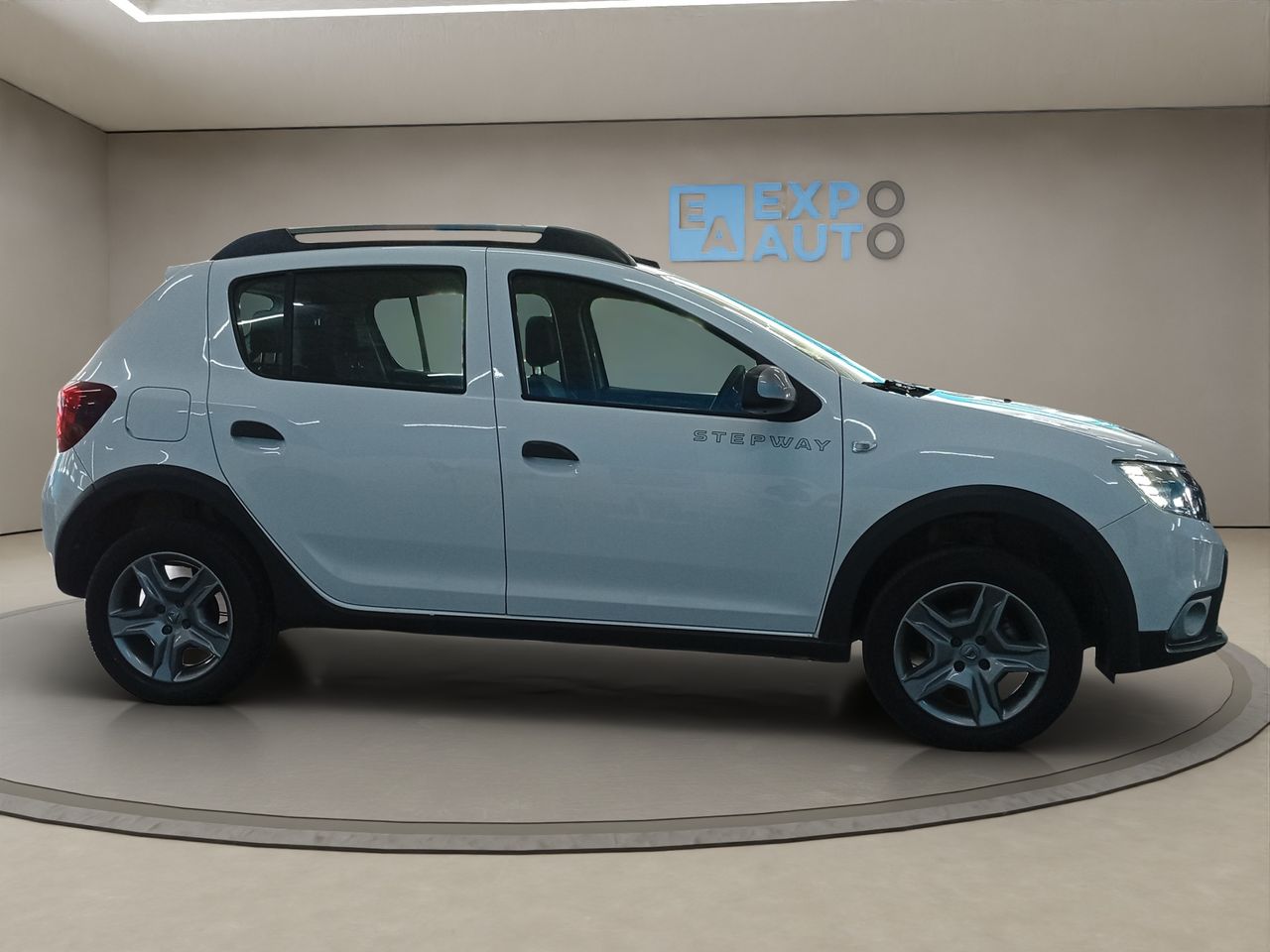 Dacia Sandero . - Foto 2