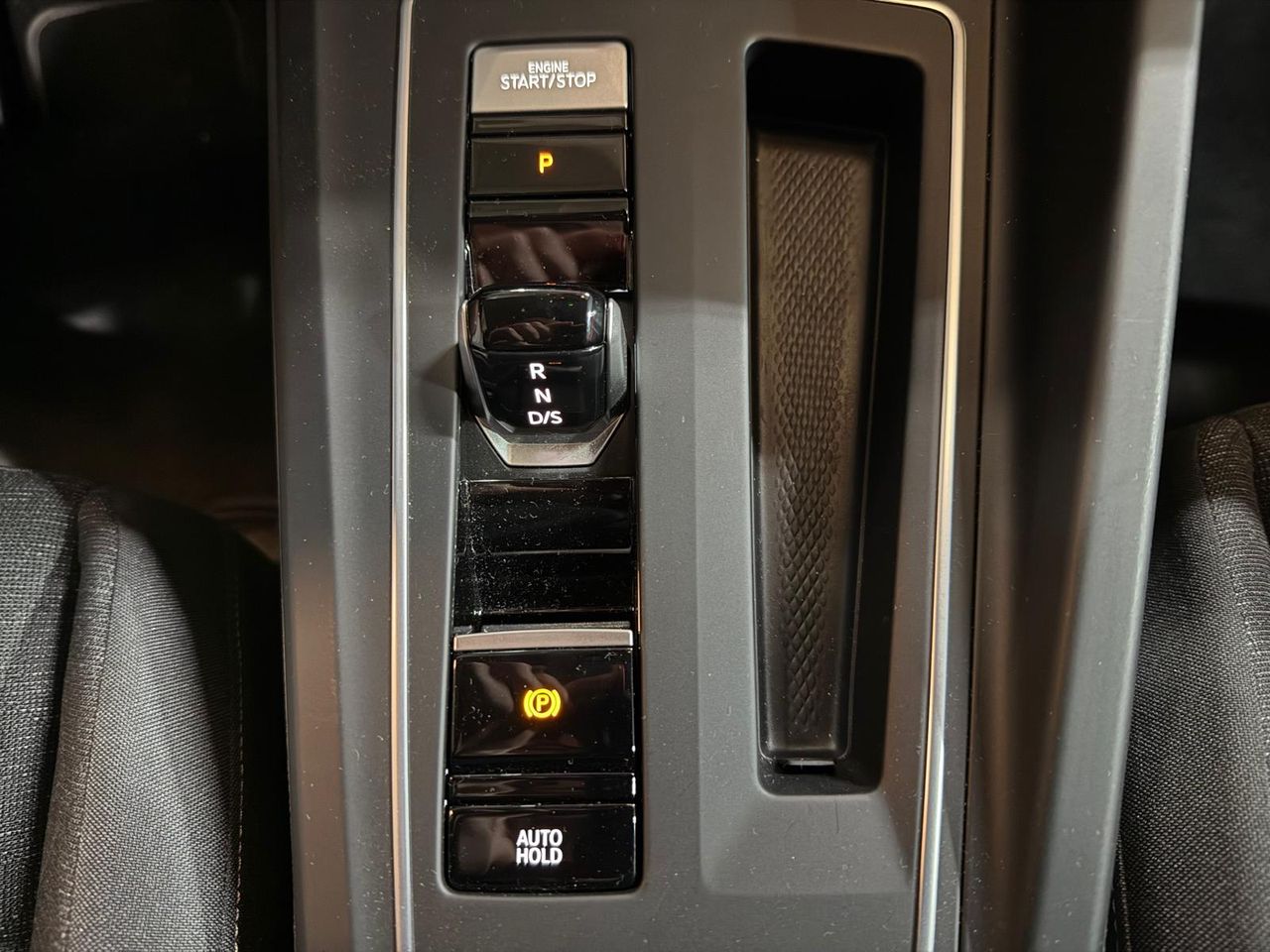 Volkswagen Golf GOLF 1.5 / 130CV  - Foto 2