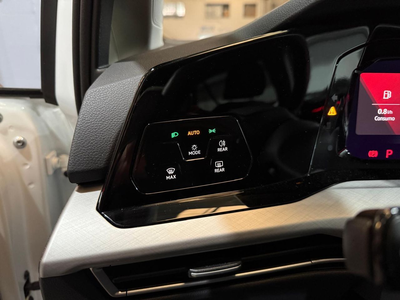 Volkswagen Golf GOLF 1.5 / 130CV  - Foto 2