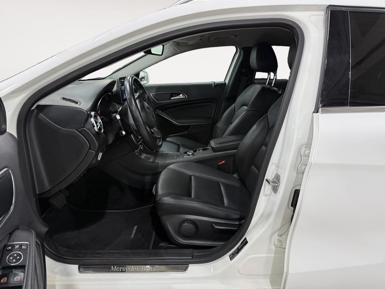 Mercedes GLA GLA 220 d - Foto 2