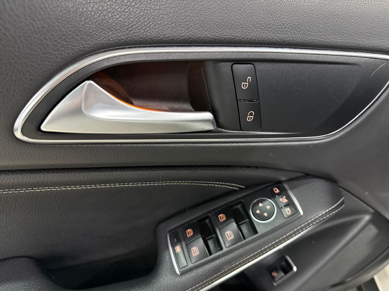 Mercedes GLA GLA 220 d - Foto 2