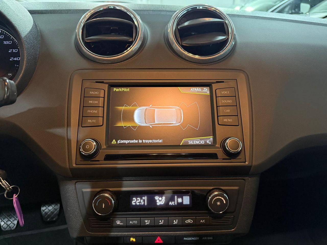 Seat Ibiza 1.4 TDI 105cv FR - Foto 2