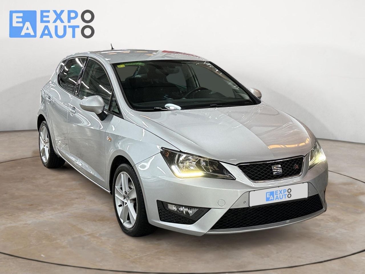Seat Ibiza 1.4 TDI 105cv FR - Foto 2