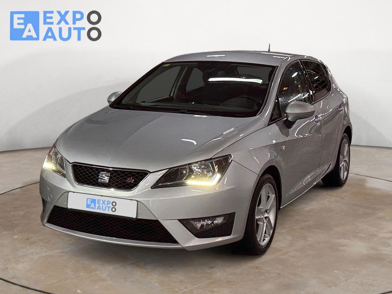 Seat Ibiza 1.4 TDI 105cv FR - Foto 2