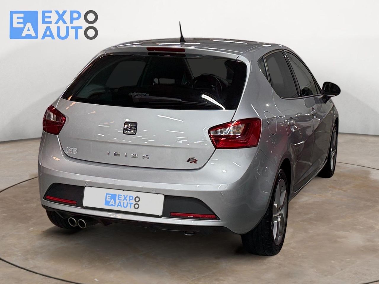 Seat Ibiza 1.4 TDI 105cv FR - Foto 2