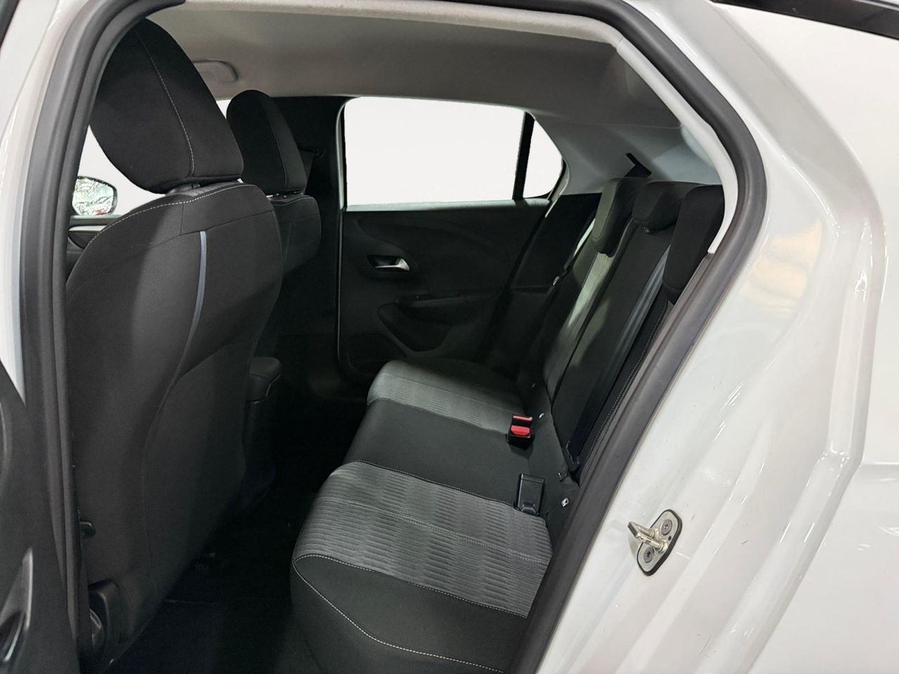 Opel Corsa 1.5D DT 74kW (100CV) Edition - Foto 2