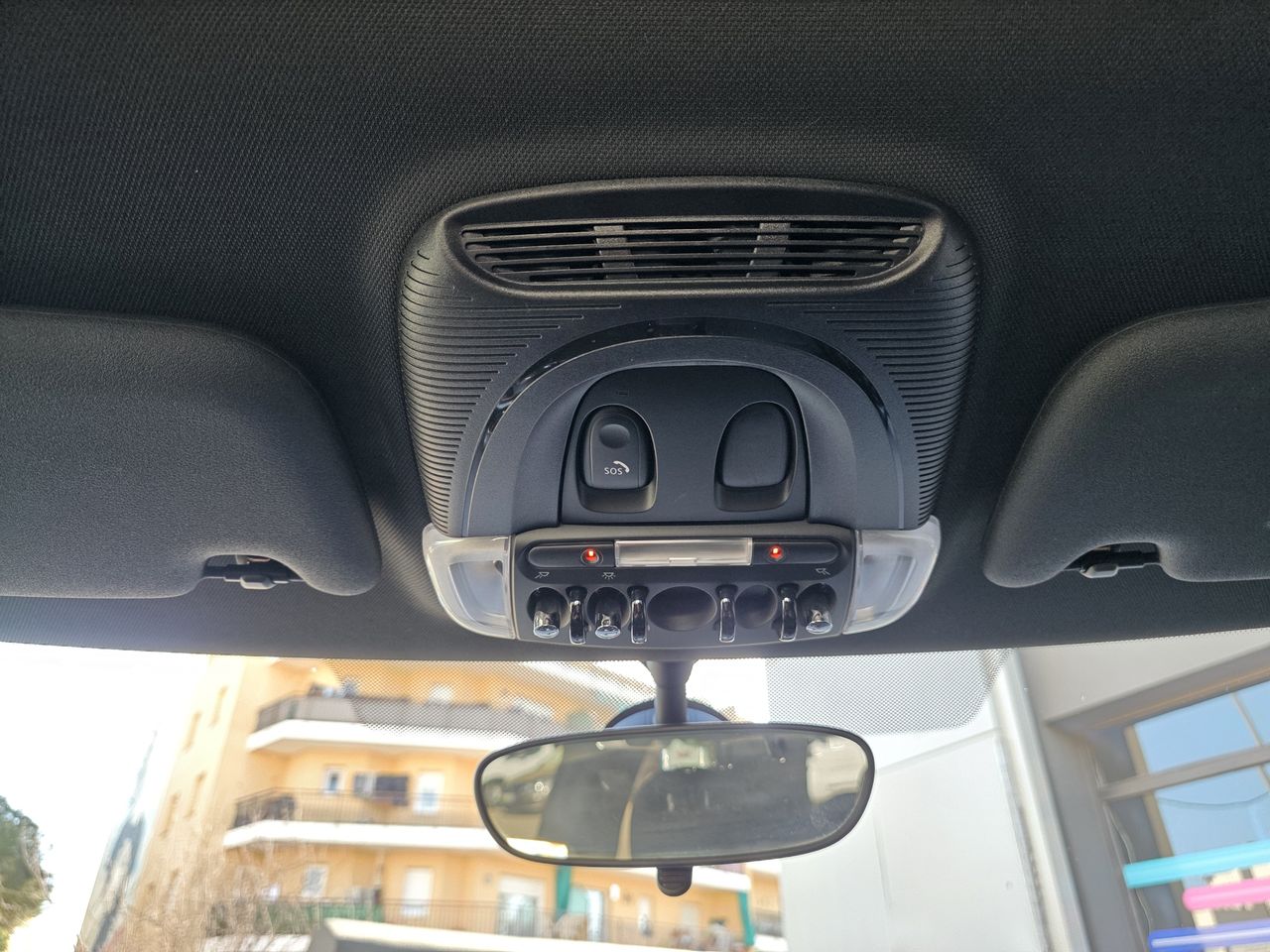 MINI Cooper ONE - Foto 2