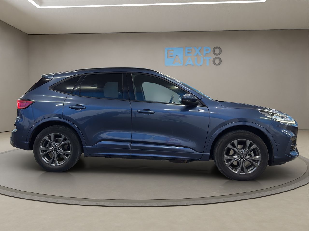 Ford Kuga . - Foto 2