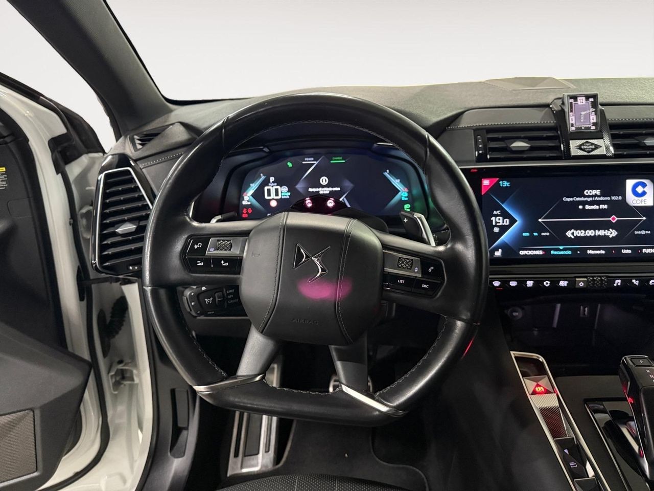 DS DS 7 Crossback 1.6 E-Tense 300 GRAND CHIC Auto 4WD - Foto 2