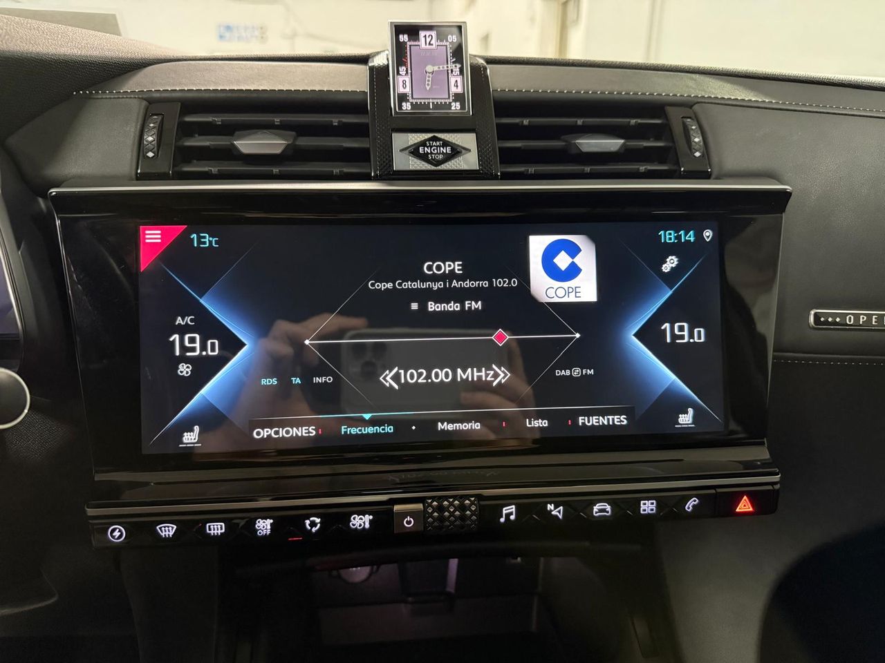 DS DS 7 Crossback 1.6 E-Tense 300 GRAND CHIC Auto 4WD - Foto 2