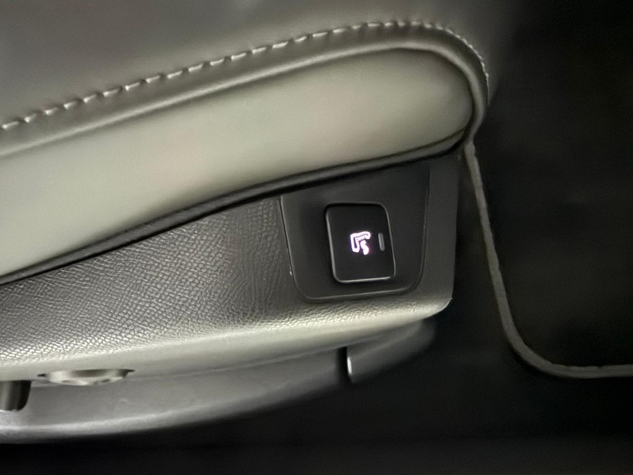 DS DS 7 Crossback 1.6 E-Tense 300 GRAND CHIC Auto 4WD - Foto 2