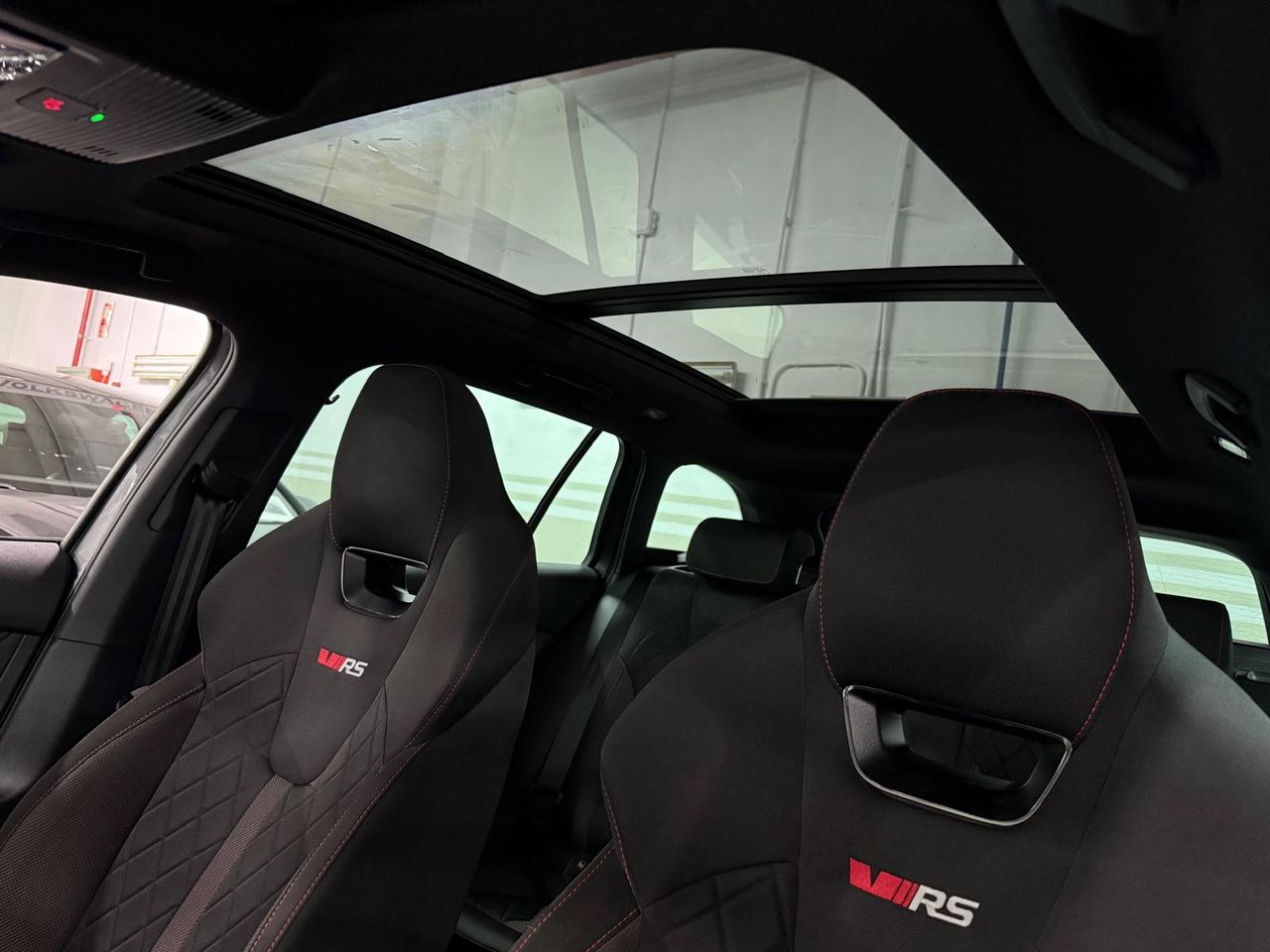 Skoda Octavia Combi 2.0 TSI 180kW (245CV) DSG RS Plus - Foto 2