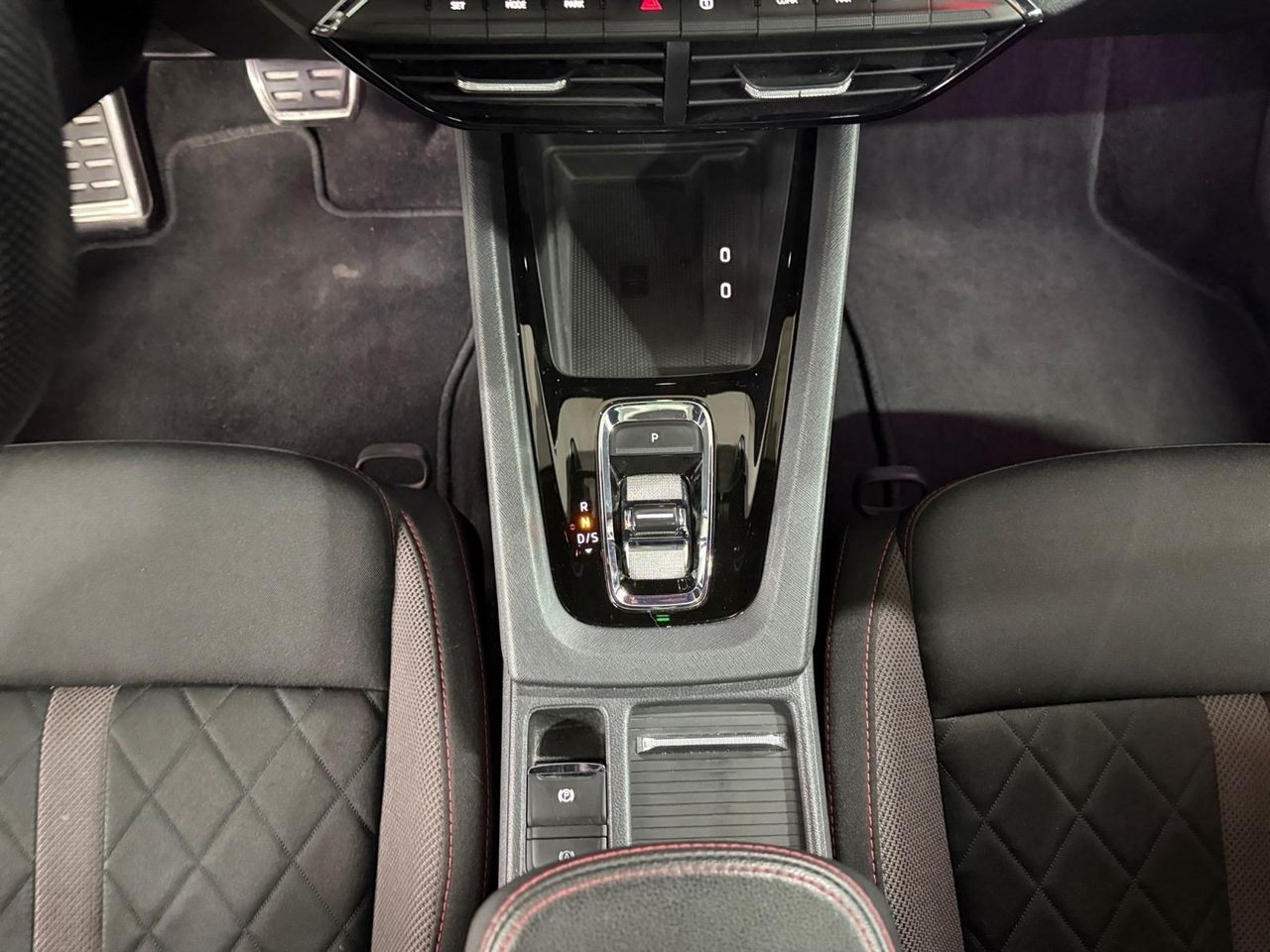 Skoda Octavia Combi 2.0 TSI 180kW (245CV) DSG RS Plus - Foto 2