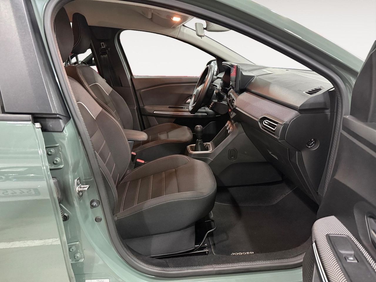 Dacia Jogger Extreme Go TCe 81kW (110CV) 5 plazas - Foto 2