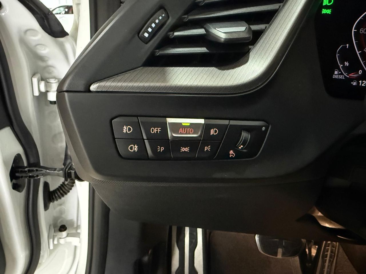 BMW Serie 1 118d Business - Foto 2