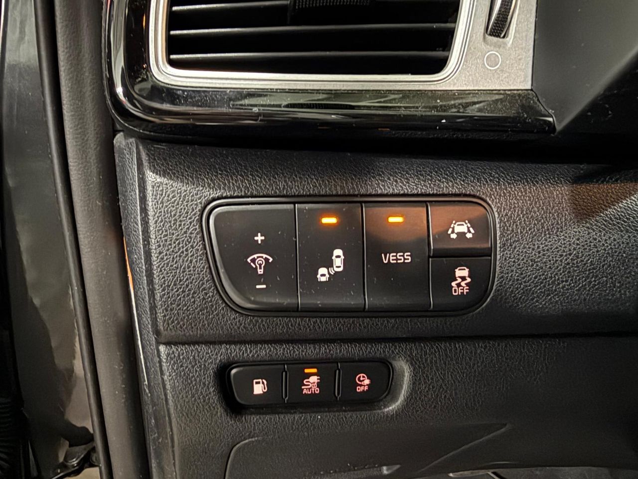 Kia Niro 1.6 GDi Híbrido Enchufable 104kW Emotion - Foto 2