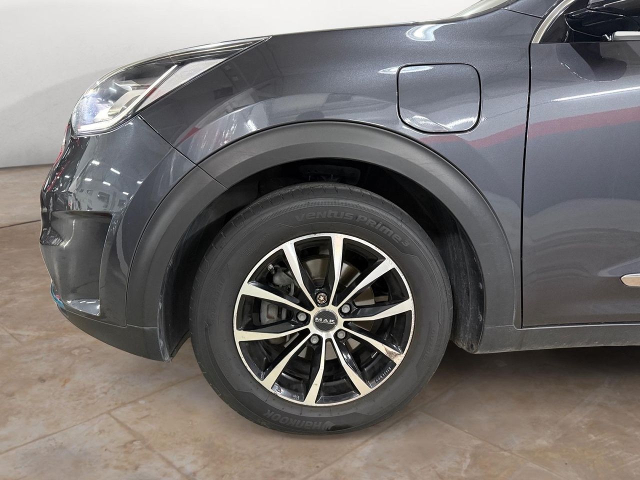 Kia Niro 1.6 GDi Híbrido Enchufable 104kW Emotion - Foto 2