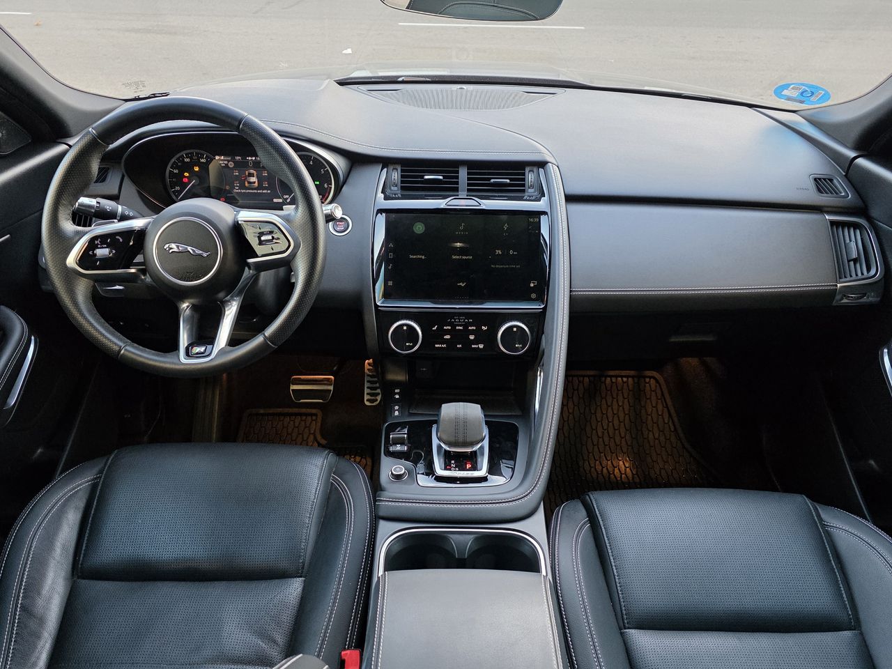 Jaguar E-Pace I3 PHEV 309 PS AWD AT RDynamic SE - Foto 2