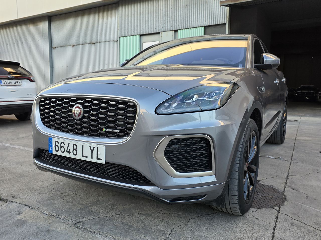 Jaguar E-Pace I3 PHEV 309 PS AWD AT RDynamic SE - Foto 2