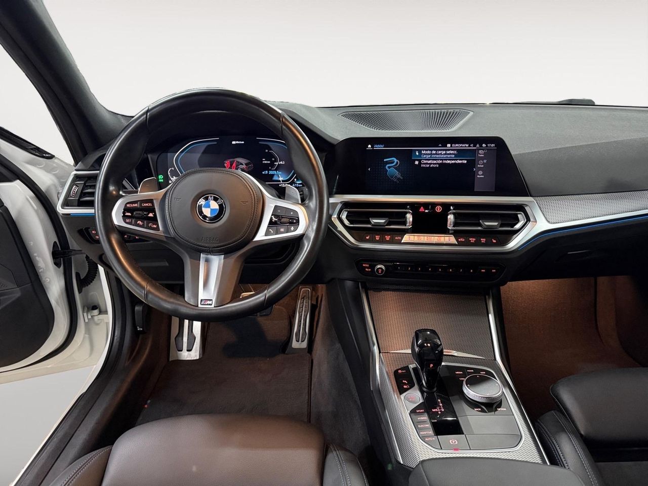 BMW Serie 3 330e xDrive Touring - Foto 2