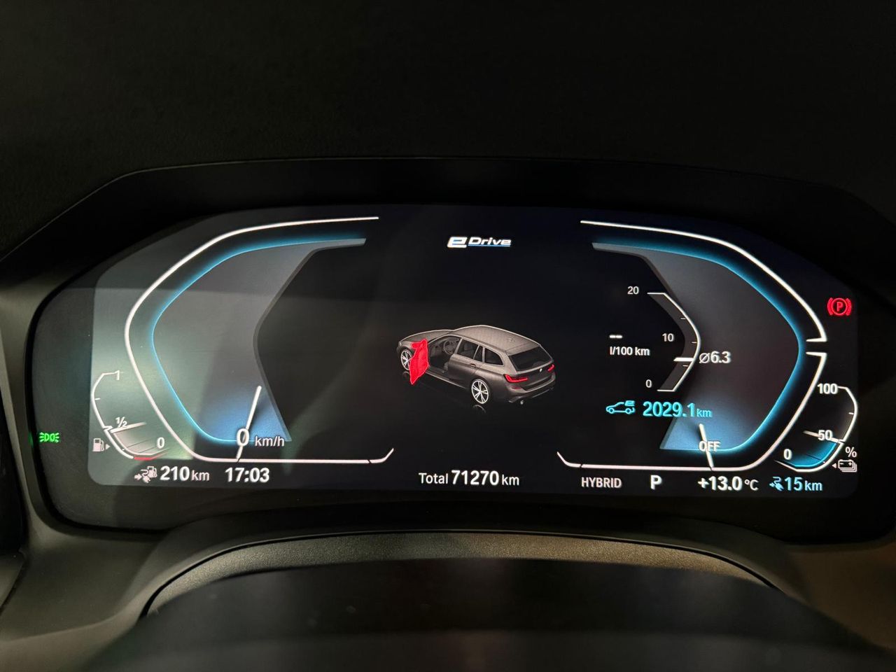 BMW Serie 3 330e xDrive Touring - Foto 2