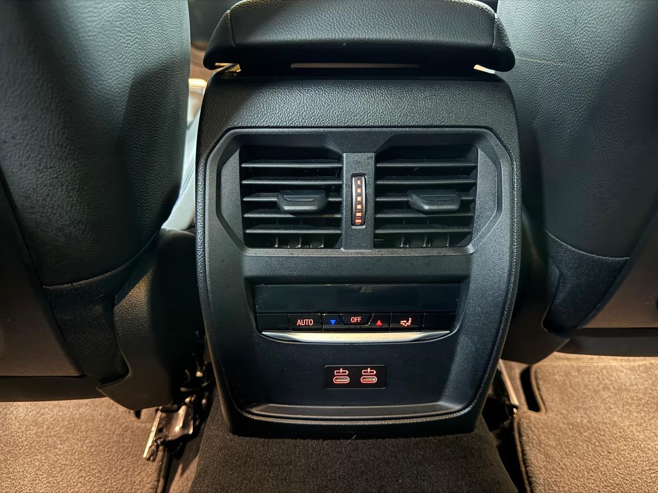 BMW Serie 3 330e xDrive Touring - Foto 2