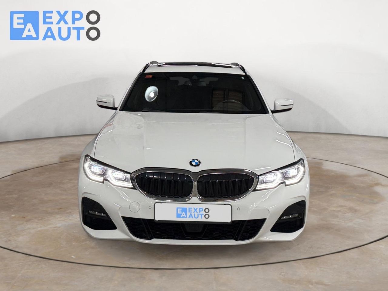 BMW Serie 3 330e xDrive Touring - Foto 2