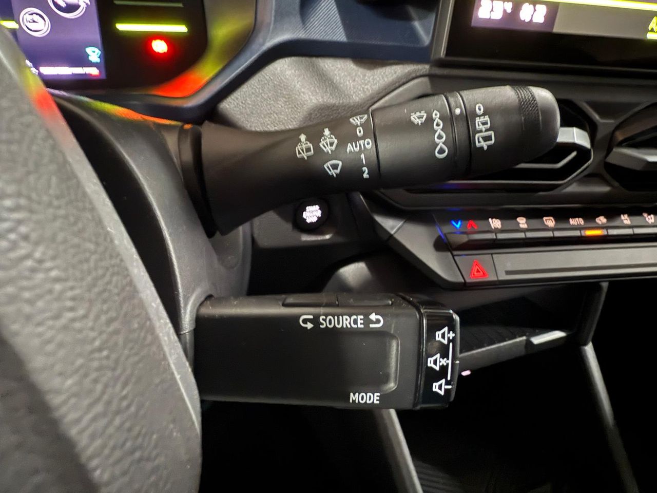 Dacia Duster Extreme TCE 96kW 48v (130CV) 4X2 - Foto 2