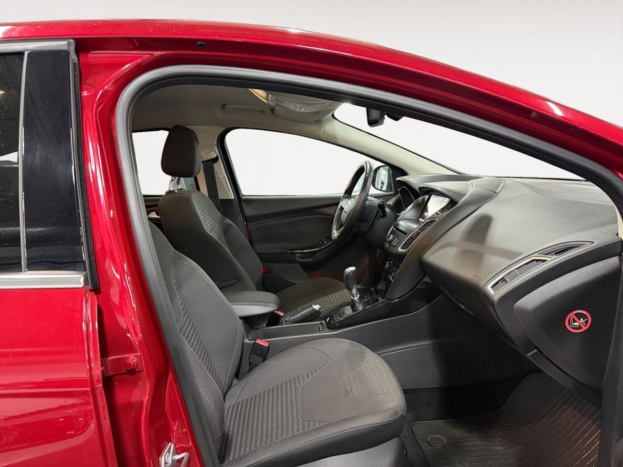 Ford Focus 1.0 Ecoboost A-S-S 92kW Titanium - Foto 2