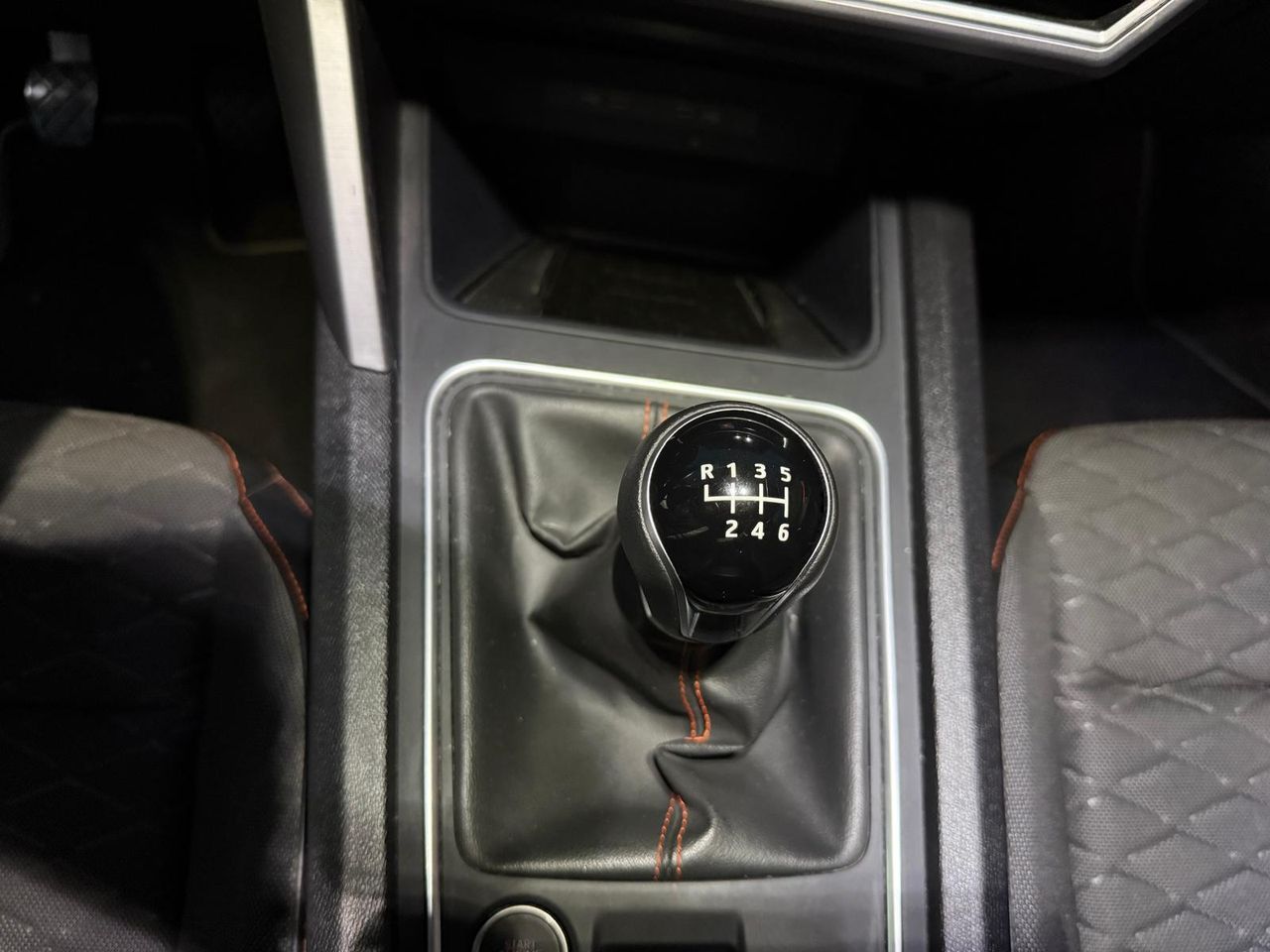 Seat Leon 1.5 TSI 96kW S&S FR XL - Foto 2