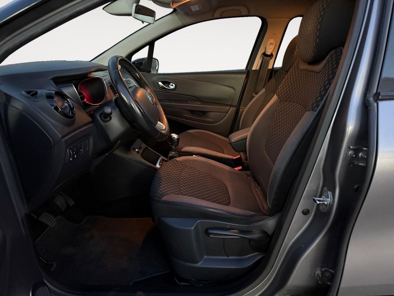 Renault Captur Zen TCe GPF 96kW (130CV) - Foto 2