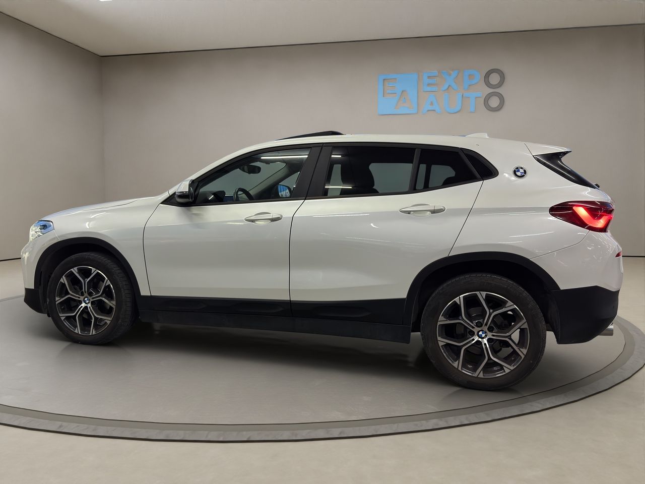 BMW X2 18i - Foto 2
