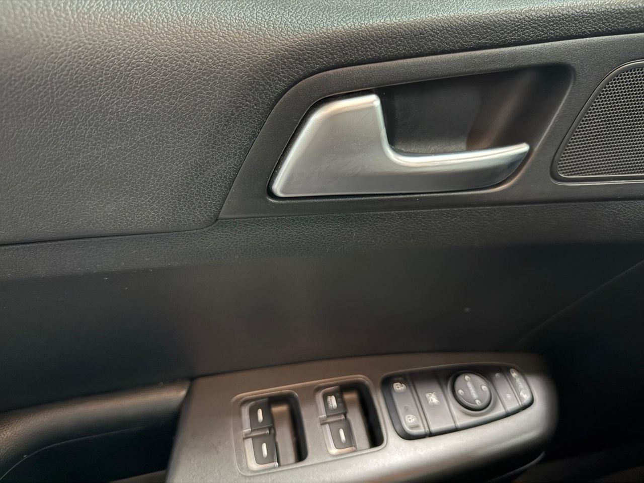 Kia Sportage 1.7 CRDi VGT 115CV Emotion 4x2 Eco-Dynam - Foto 2