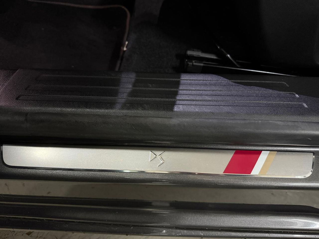 DS DS 3 E-Tense 50 kW/h Performance Line Auto - Foto 2