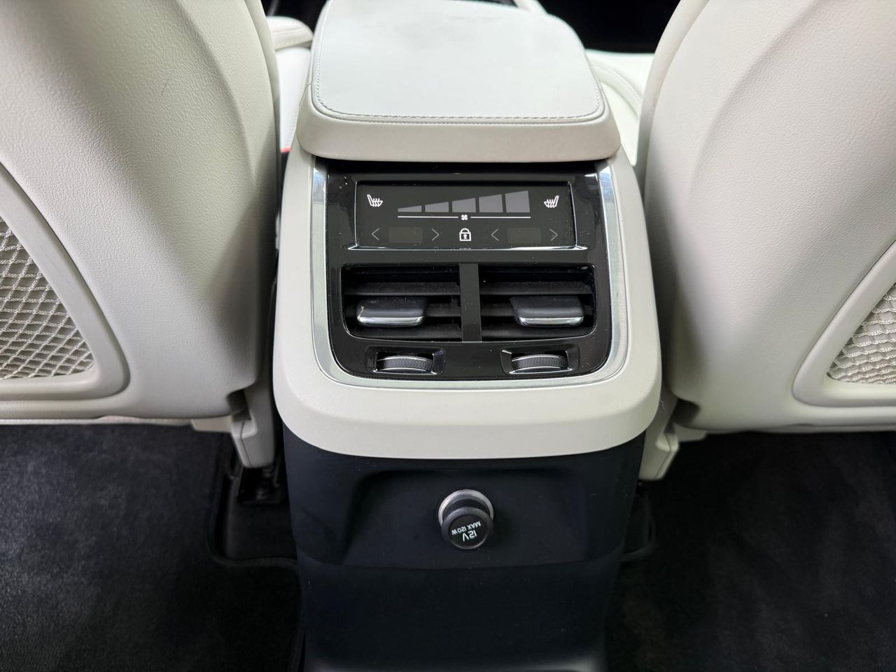 Volvo XC90 T8 TWIN ENGINE Híbrido Gasolina - Foto 2