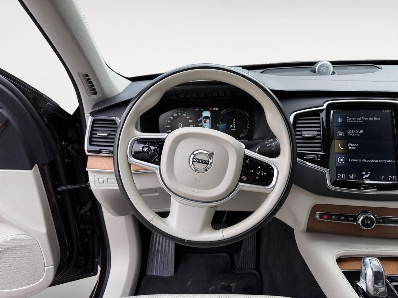 Volvo XC90 T8 TWIN ENGINE Híbrido Gasolina - Foto 2