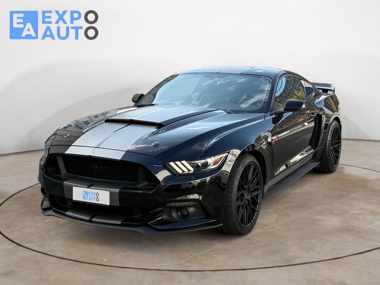 Ford Mustang v8 ECOBOOST - Foto 2