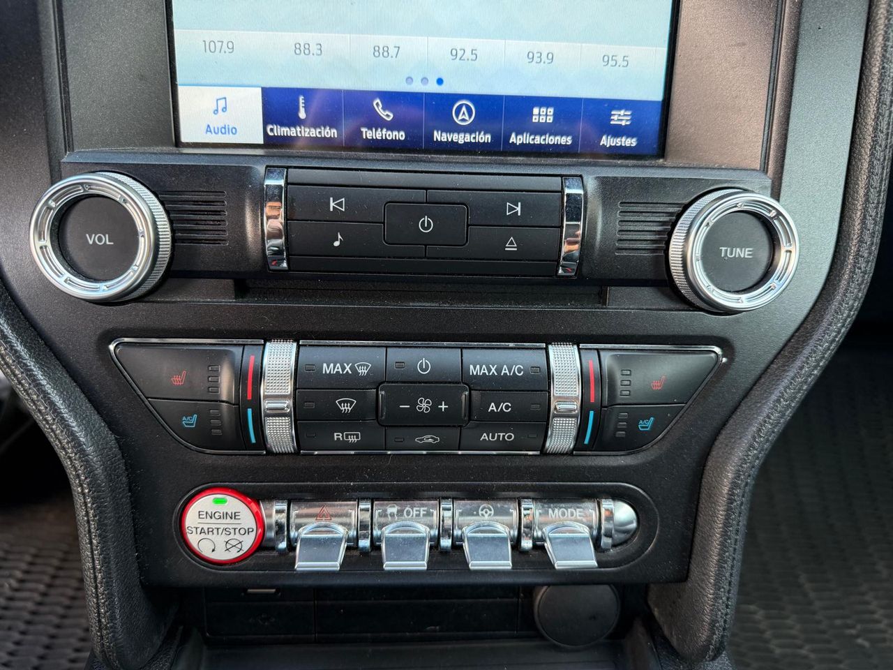 Ford Mustang v8 ECOBOOST - Foto 2